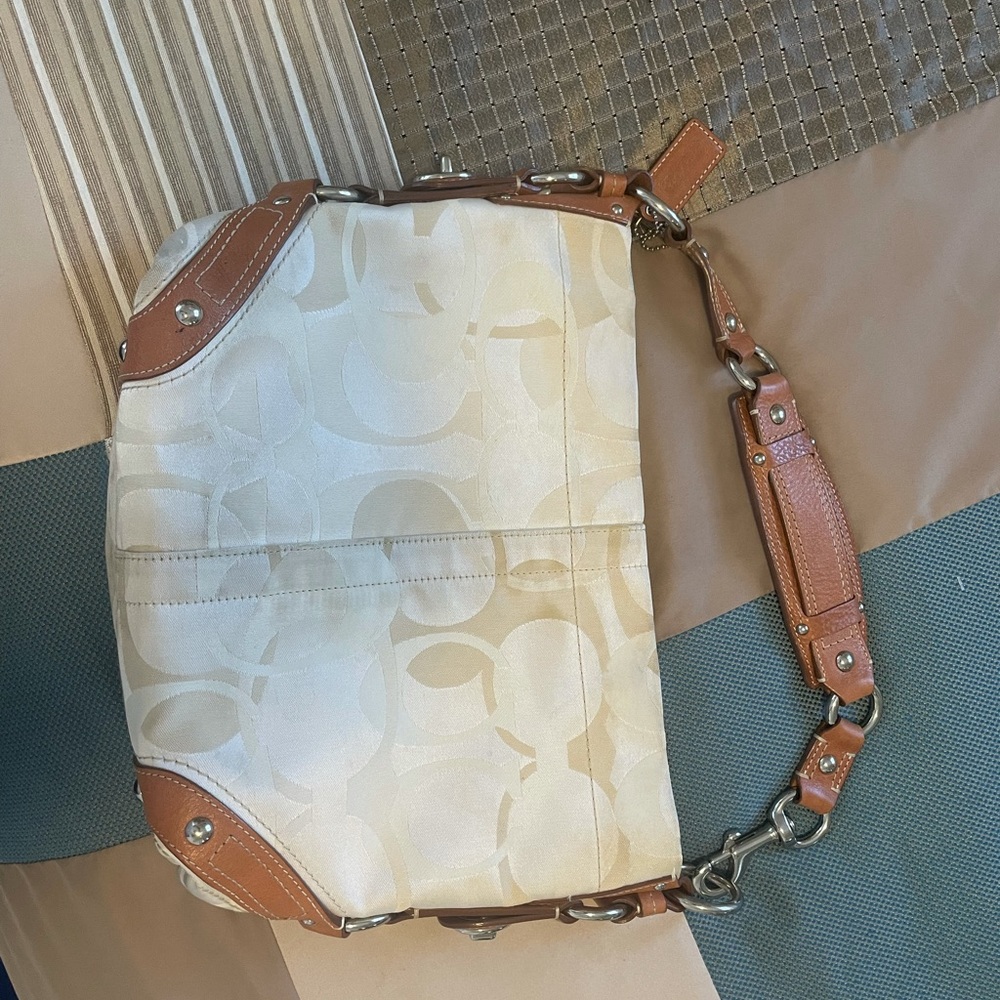 Coach bag. Medium sized. Cream and beige color. A few marks. Barely used. - Picture 2 of 4